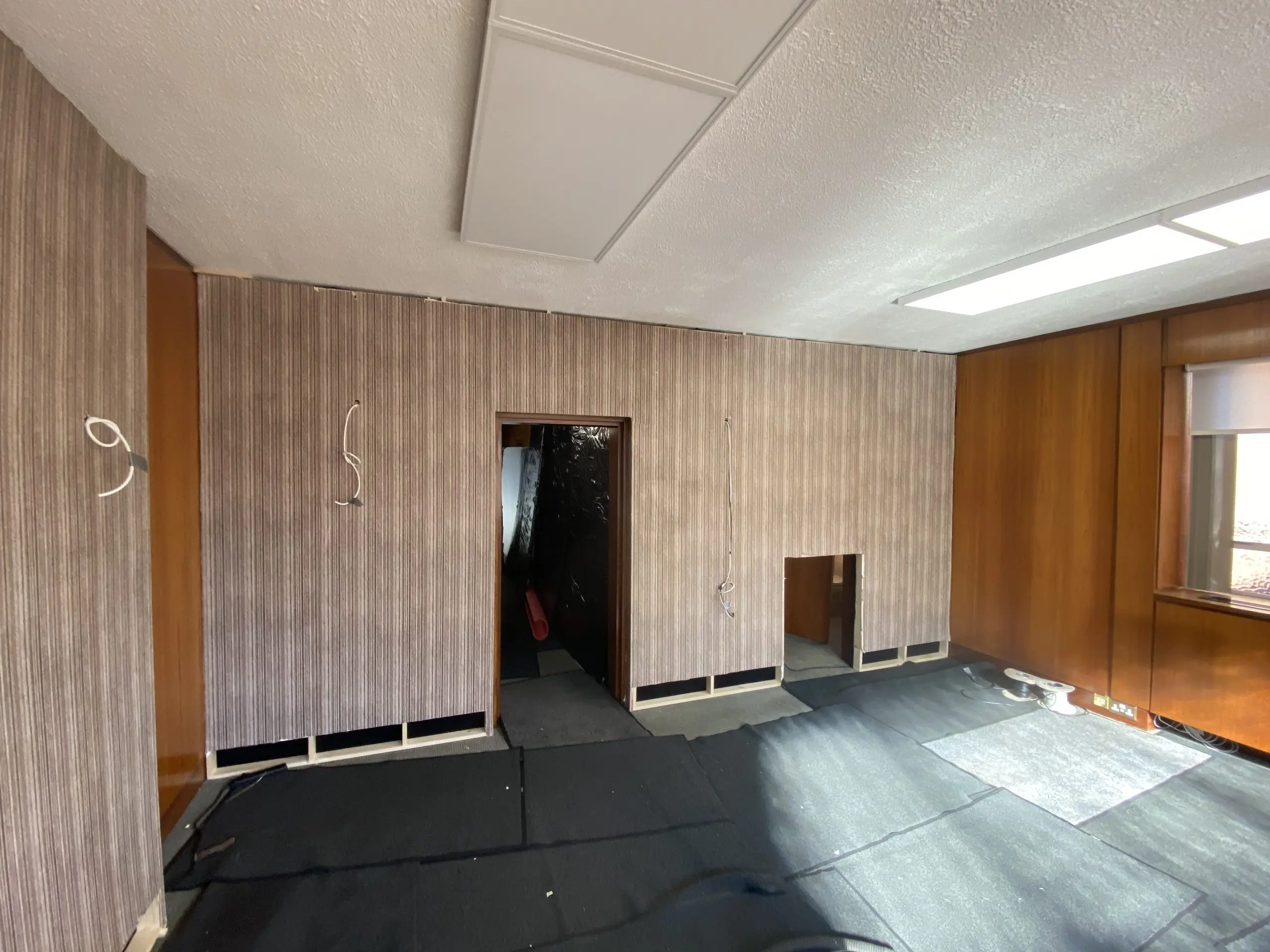 Gangs of London Season 2 Film Set Wallpaper Installation